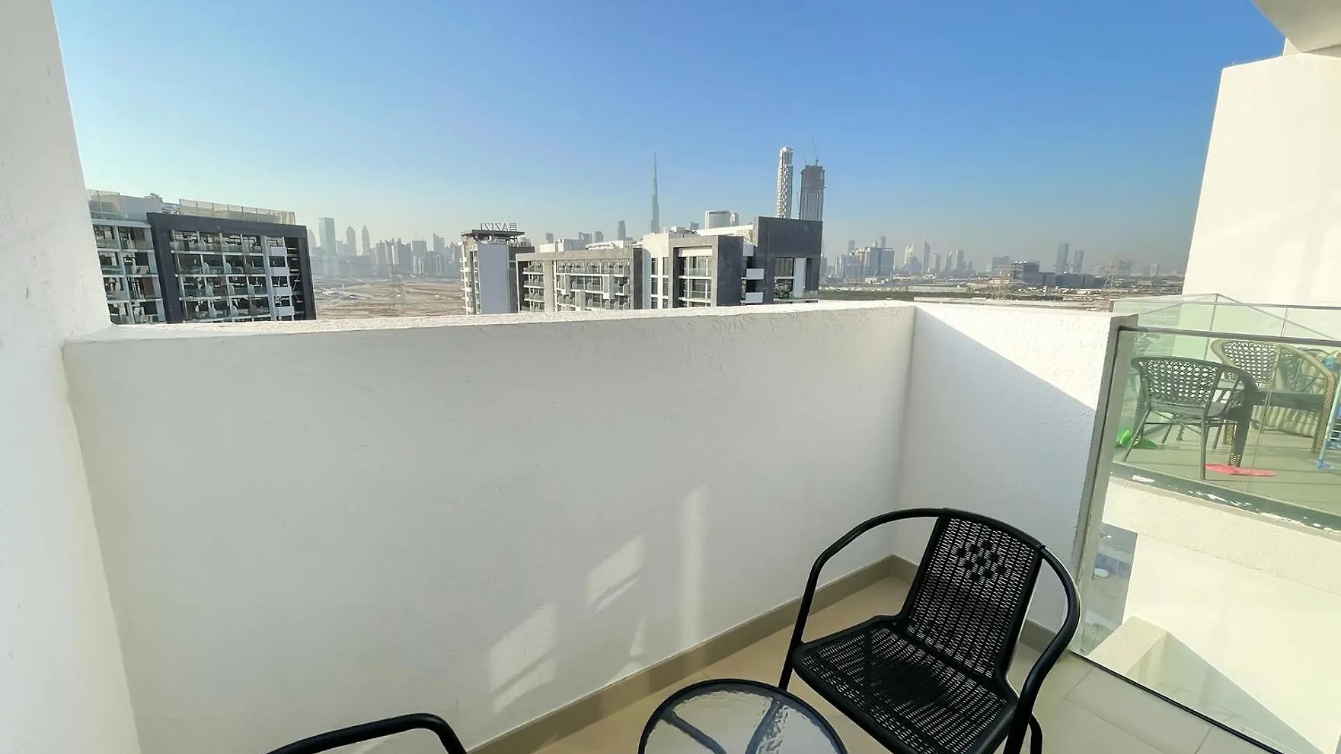 Modern & Bright Studio Space Dubai 0*,
