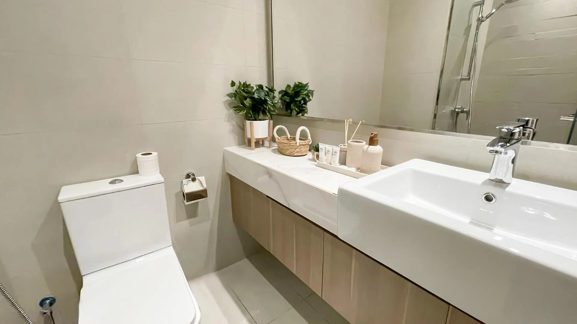 Lägenhet Modern & Bright Studio Space Dubai Förenade Arabemiraten